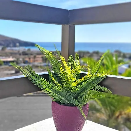 Aurora アパート Giniginámar