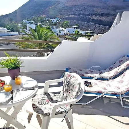 Aurora アパート Giniginámar